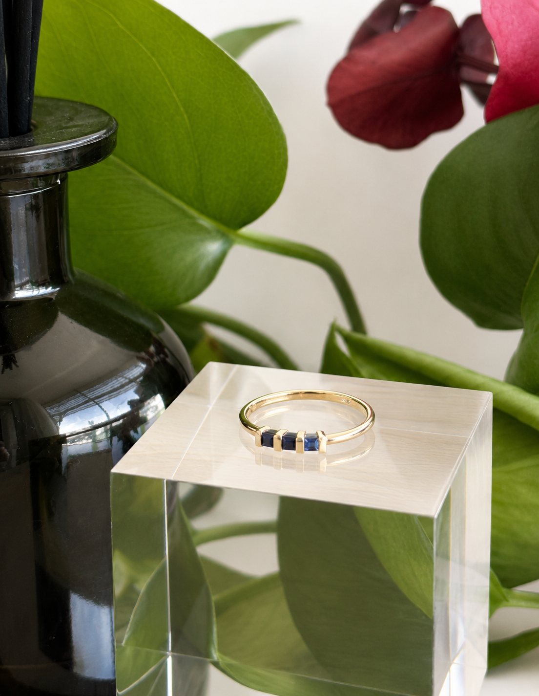 ABYSSAL Ring - Sapphire