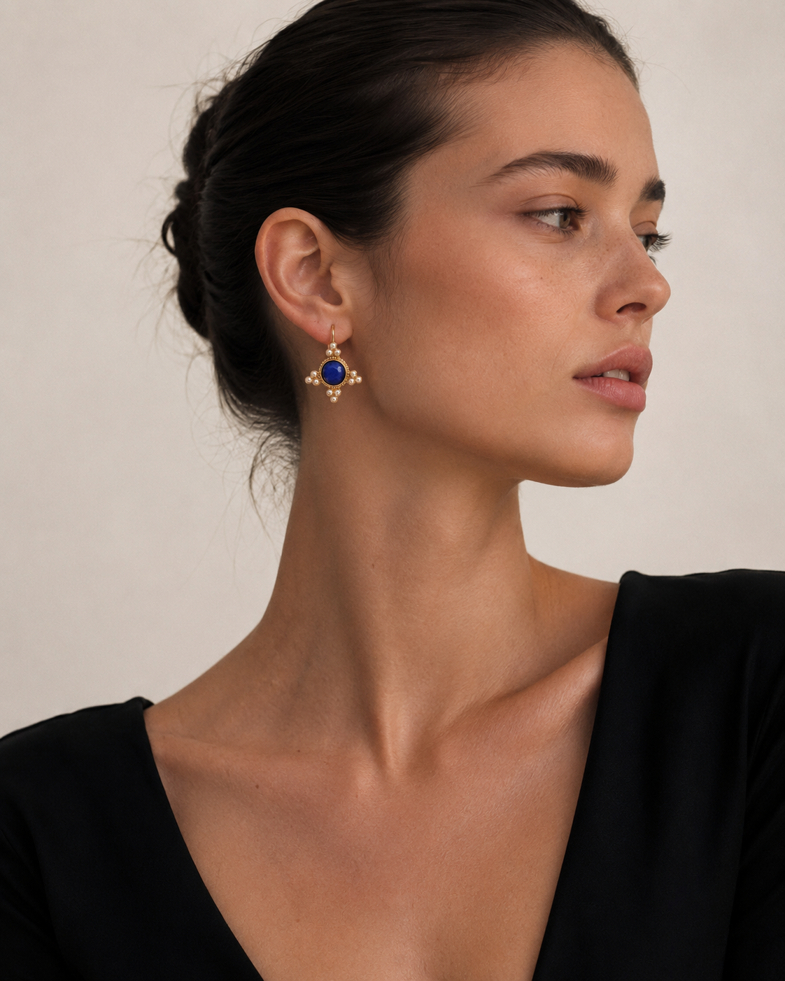 ALMA Earrings - Small SAPPHIRE