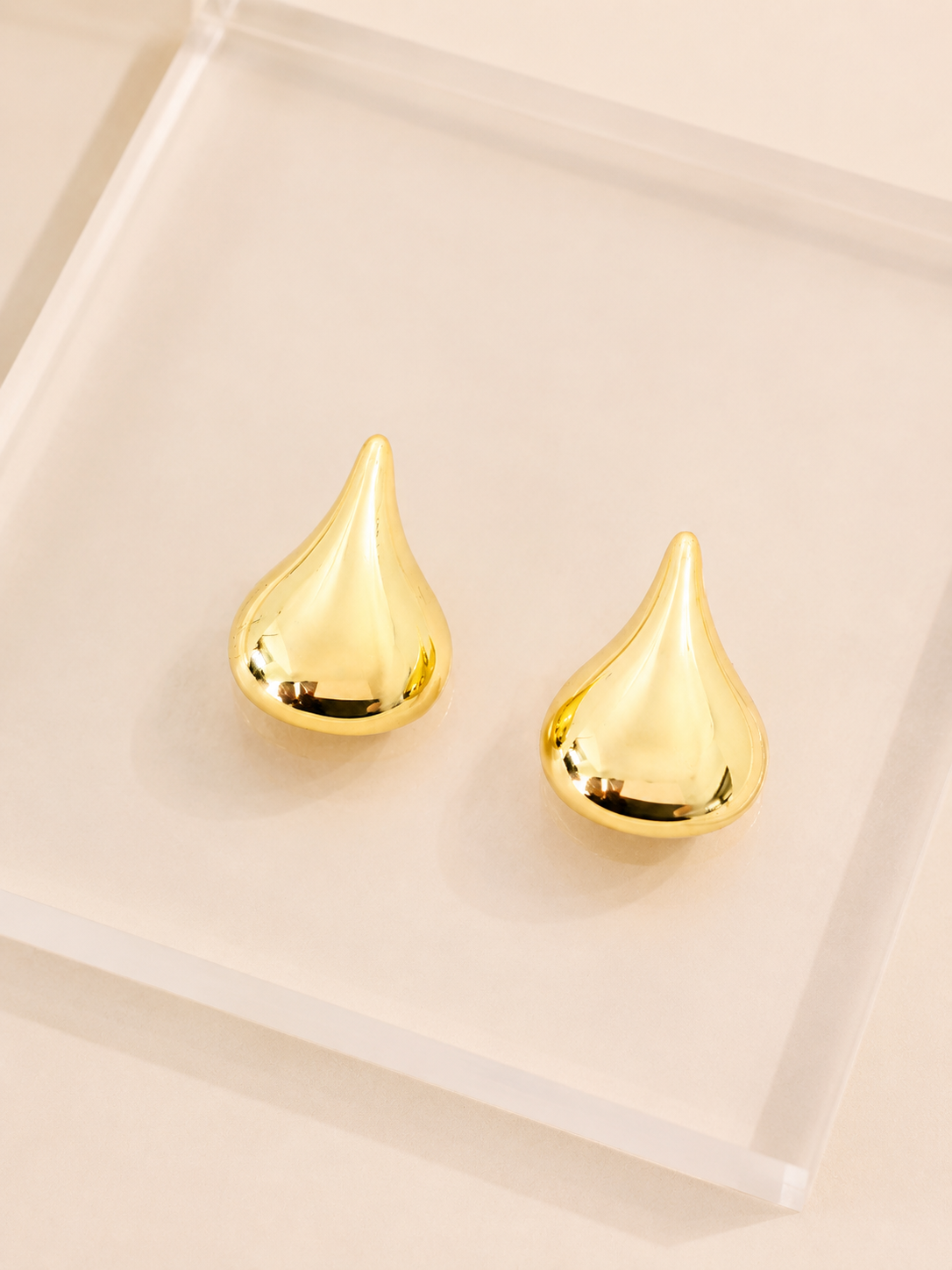 AGUA Earrings