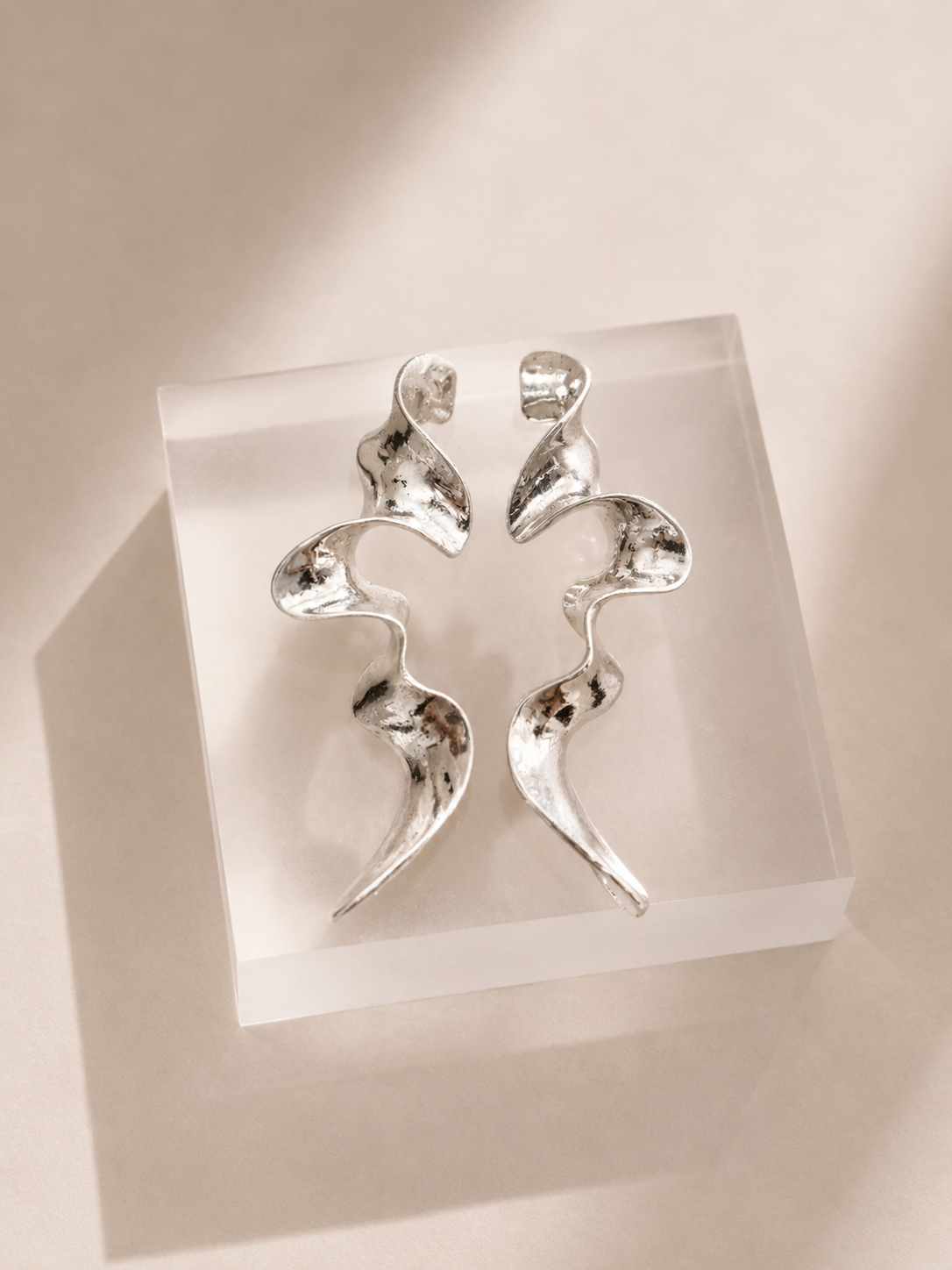 FLUIDEZ Earrings - Silver-plated