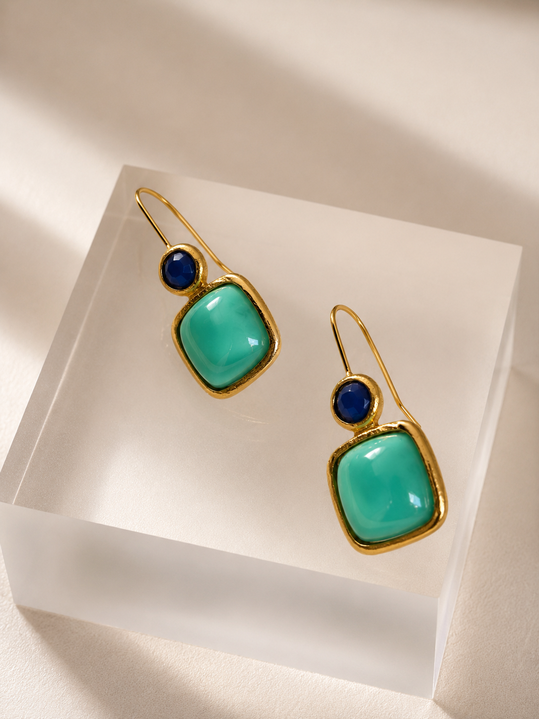 Aretes TRAZO