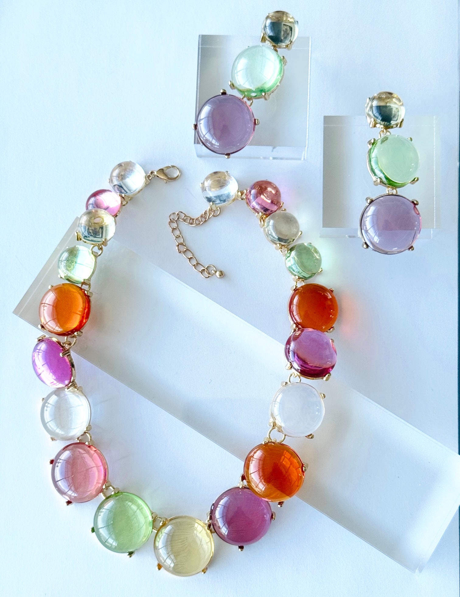 Collar y Aretes de Cristales Multicolor