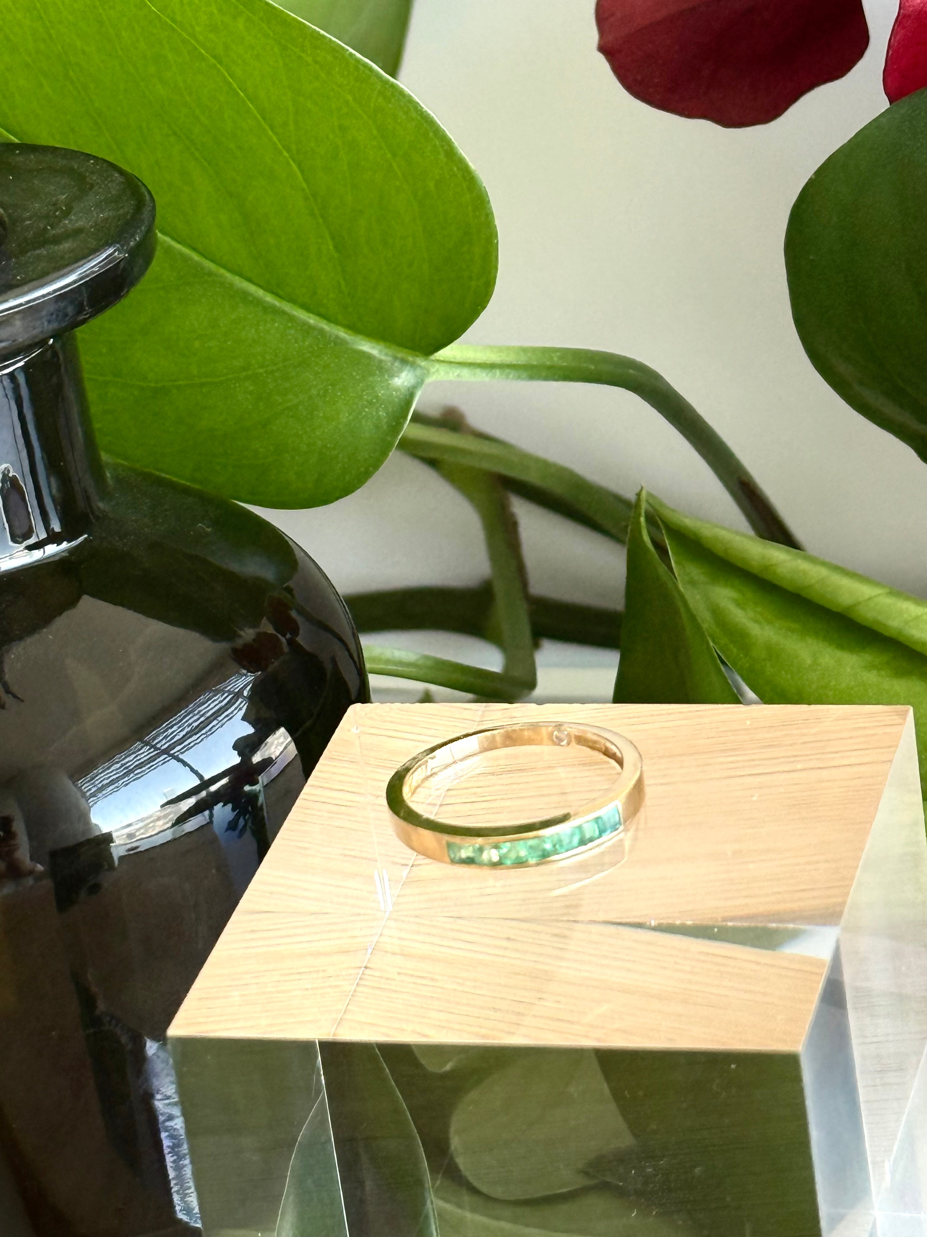 ANILLO ORBITA ESMERALDA
