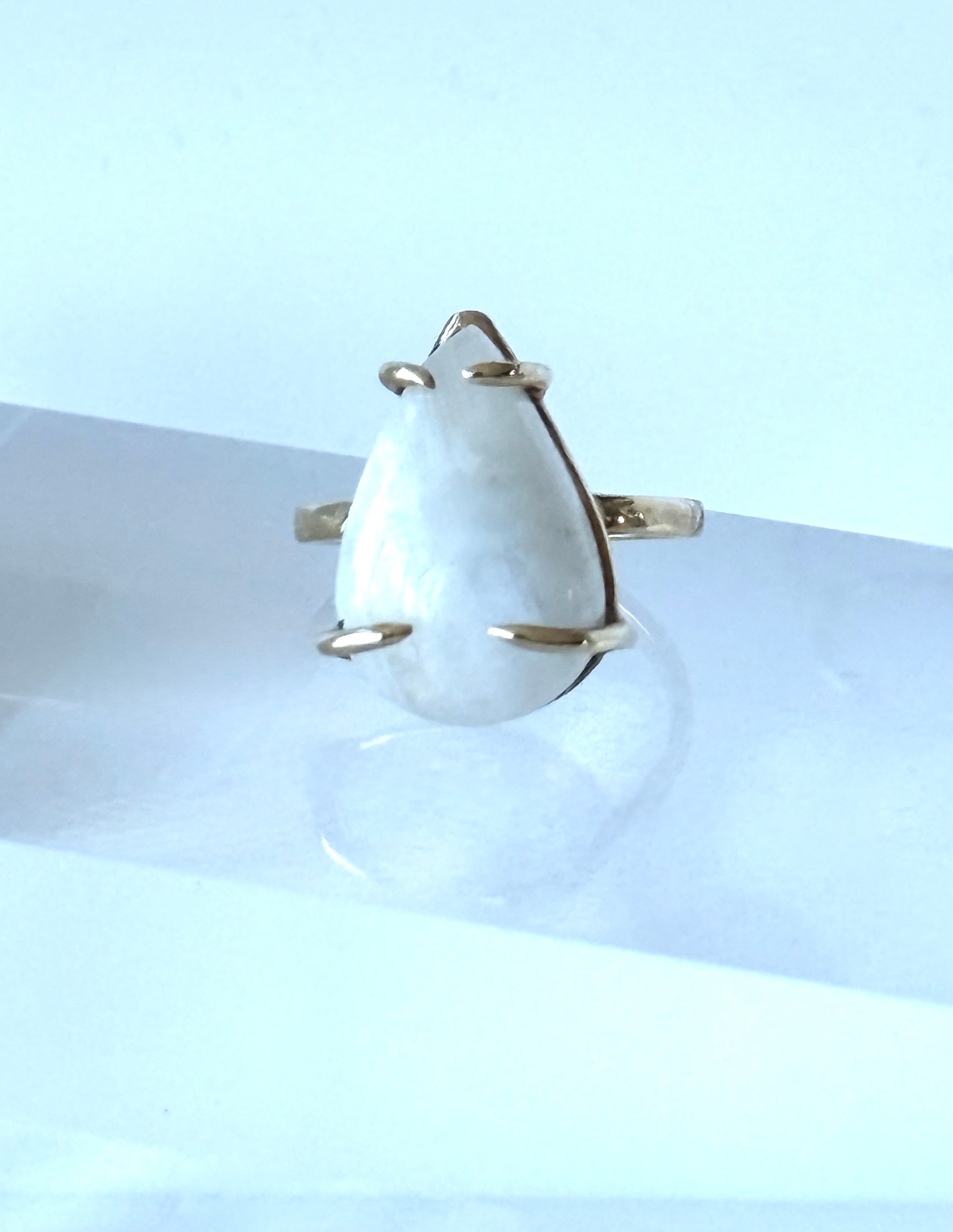 ANILLO GOTA DE LUNA