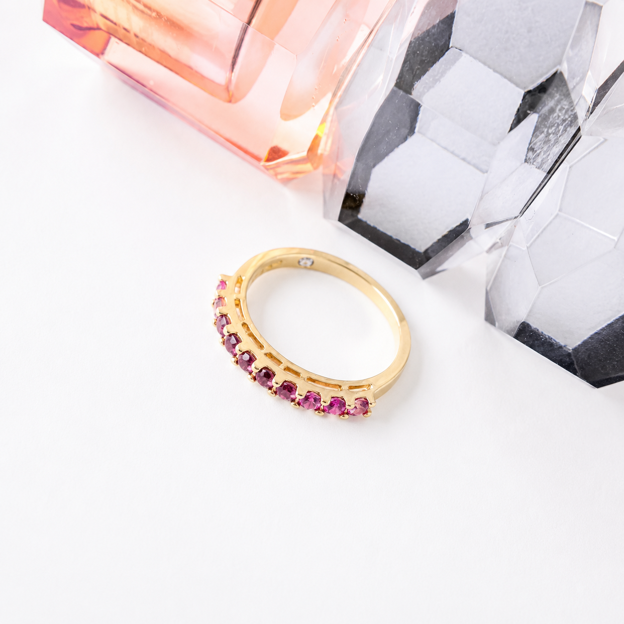 Anillo Brisa Rubí