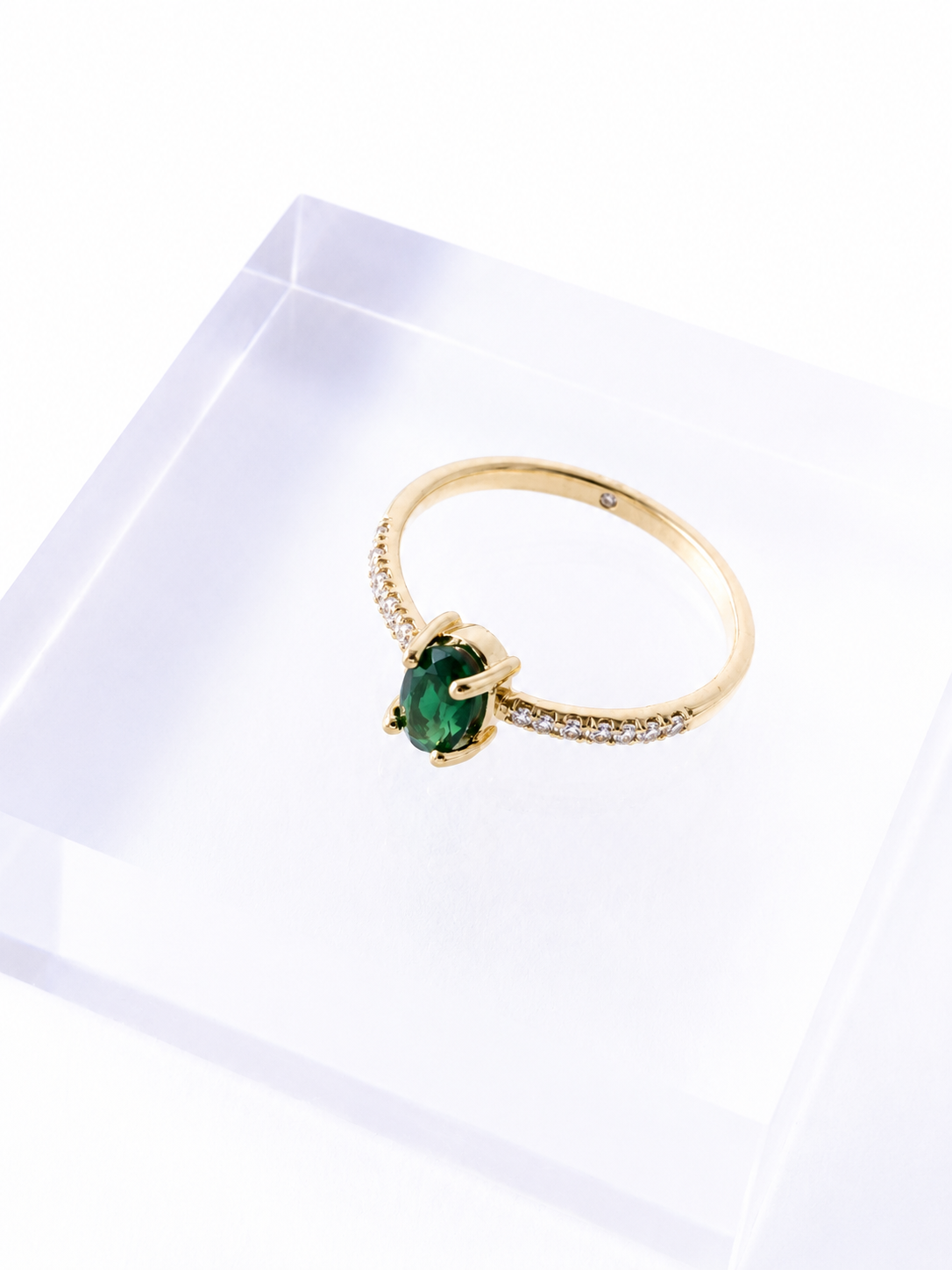 Anillo Orquídea Esmeralda