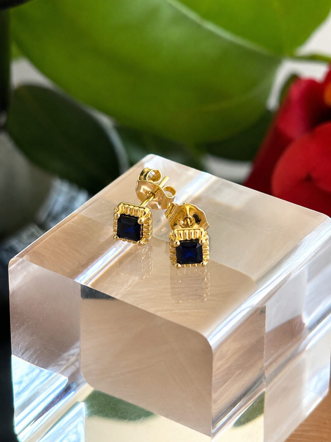 DRAGONFLY Earrings - Sapphire