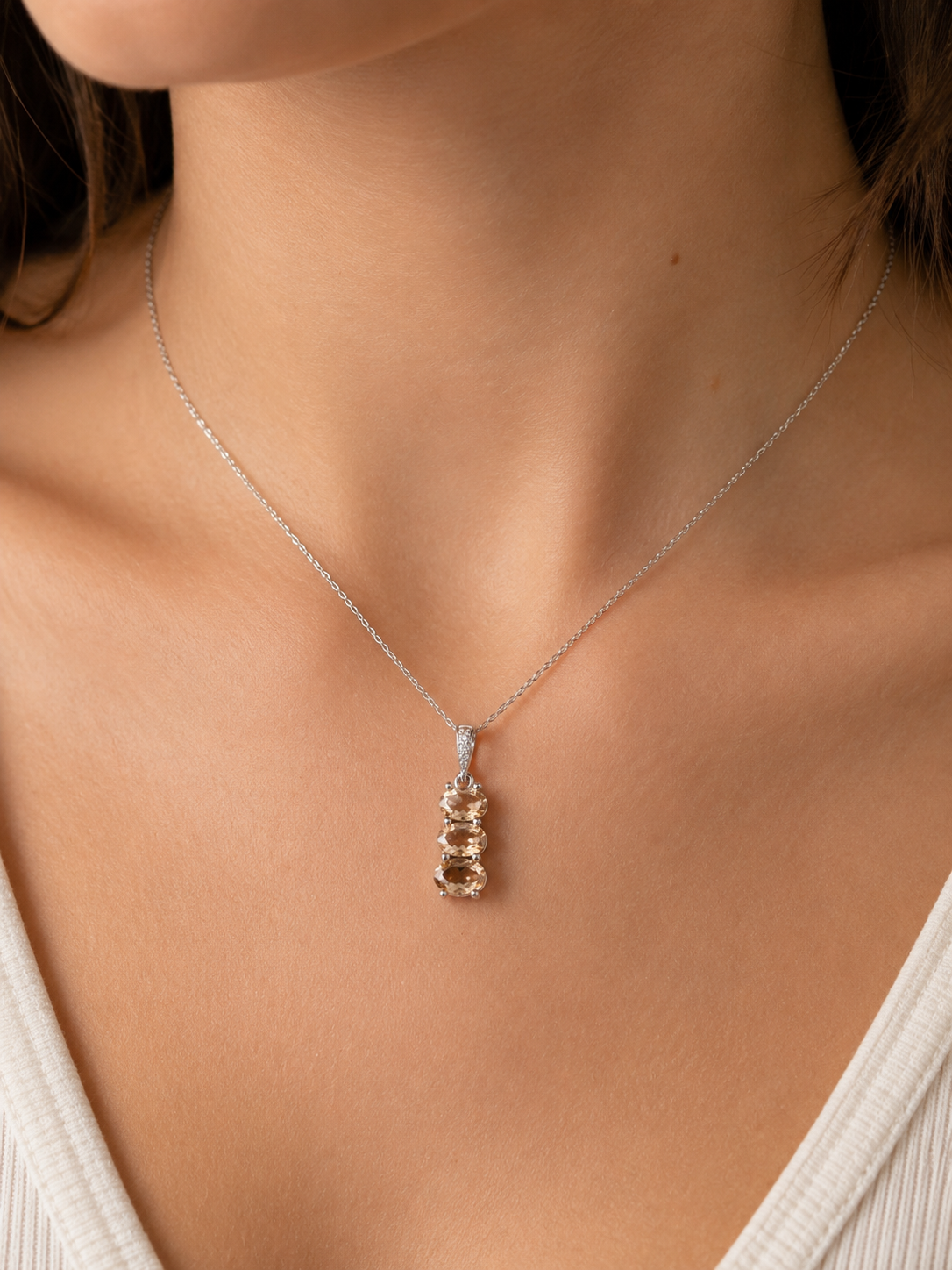 Charm Solsticio Topacio Oro Blanco