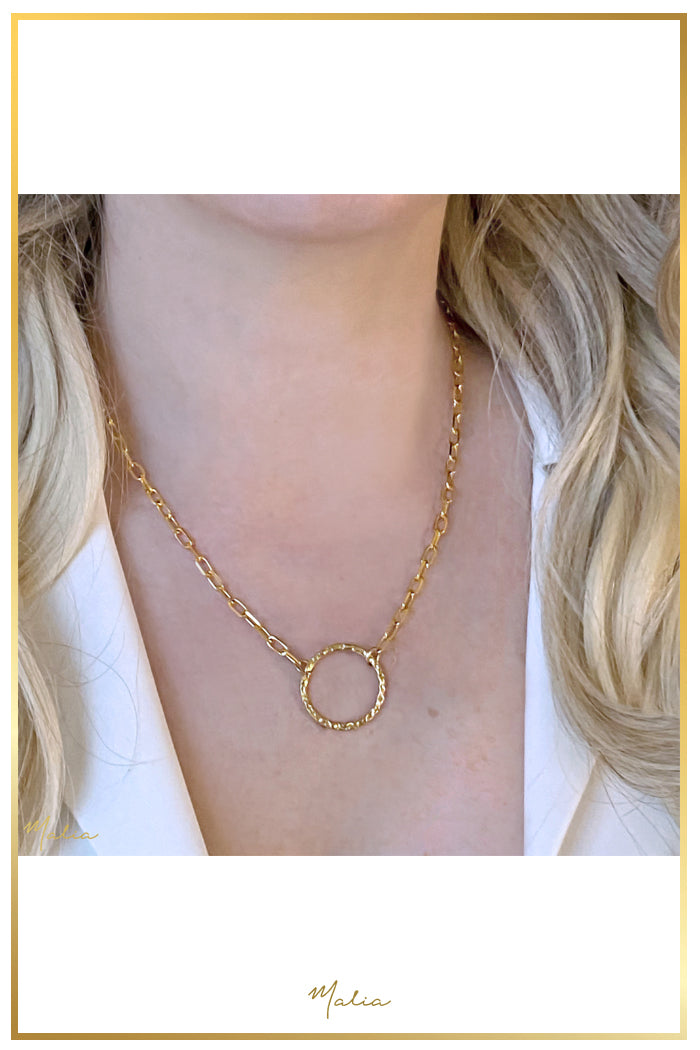 Collar Aro Martillado Grande en Cadena