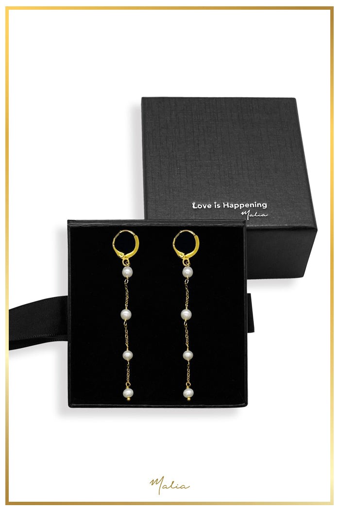 Aretes Cadena con 4 Perlitas Cultivadas Naturales