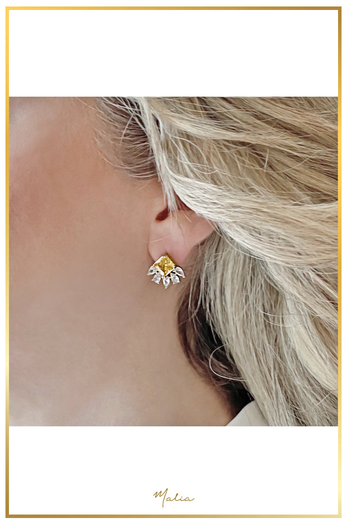 Aretes Circonia Amarilla con 5 Gotas