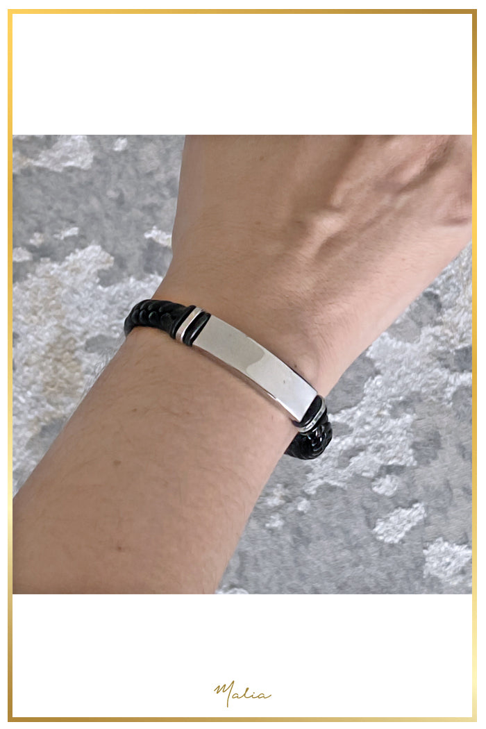Pulsera Hombre Cuero Trenzado Negro con Placa Plateada
