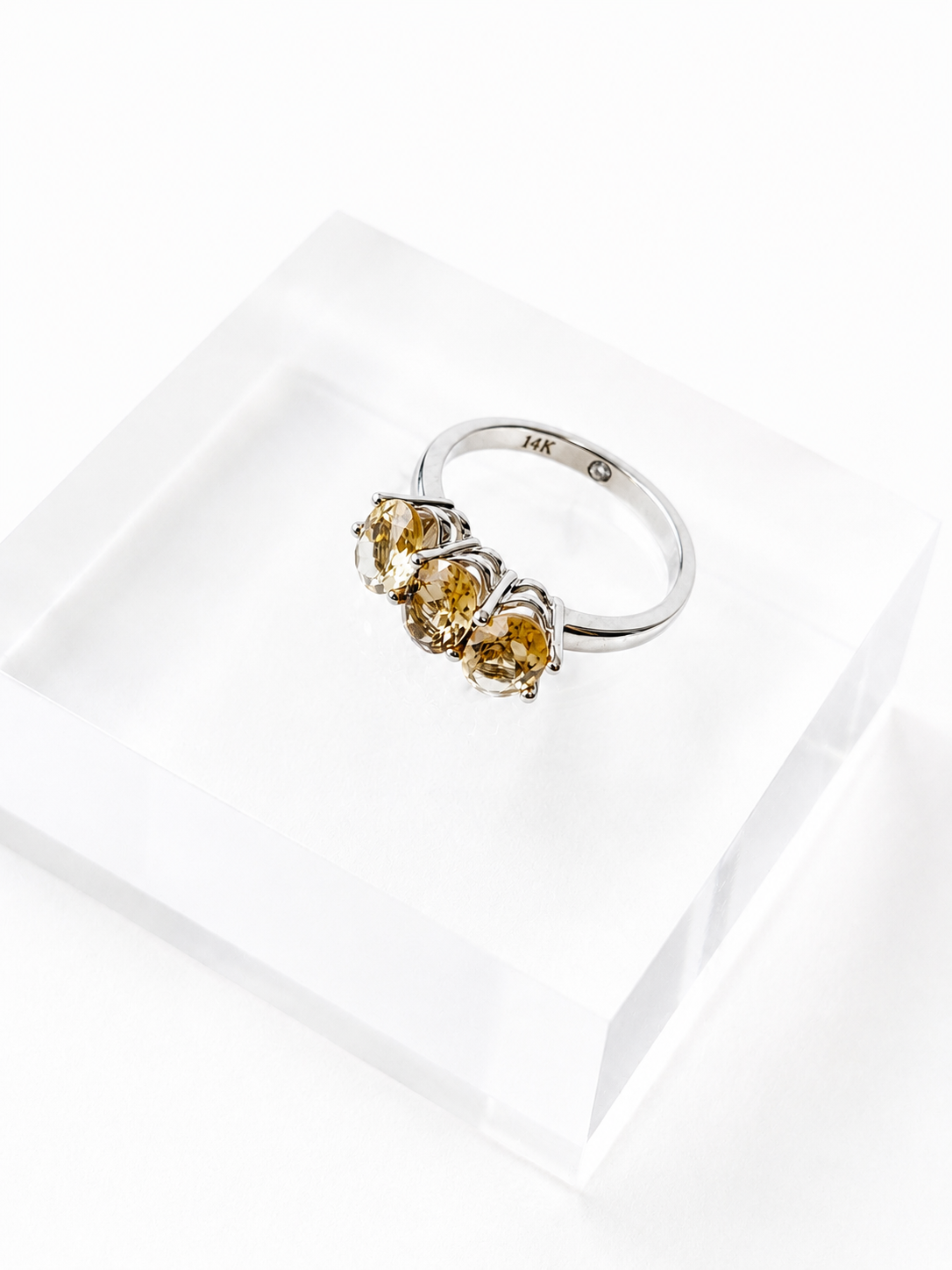 Anillo Solsticio Topacio Amarillo
