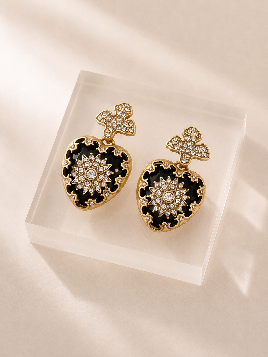 RENACER Earrings - Onyx