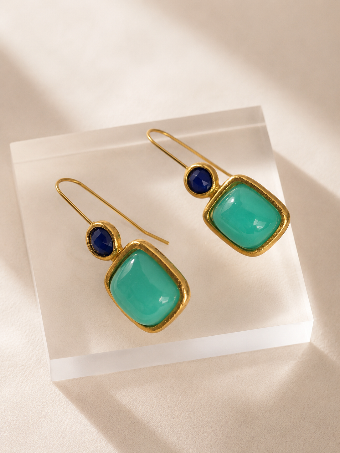 Aretes TRAZO