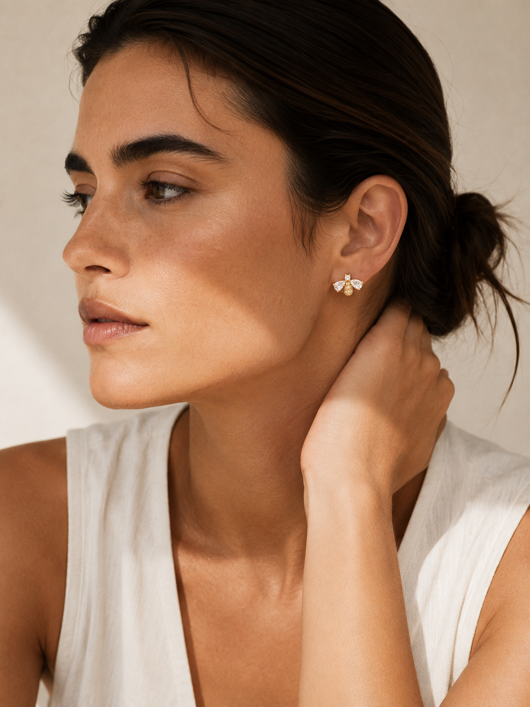 PRISTINE BEE Earrings - Golden