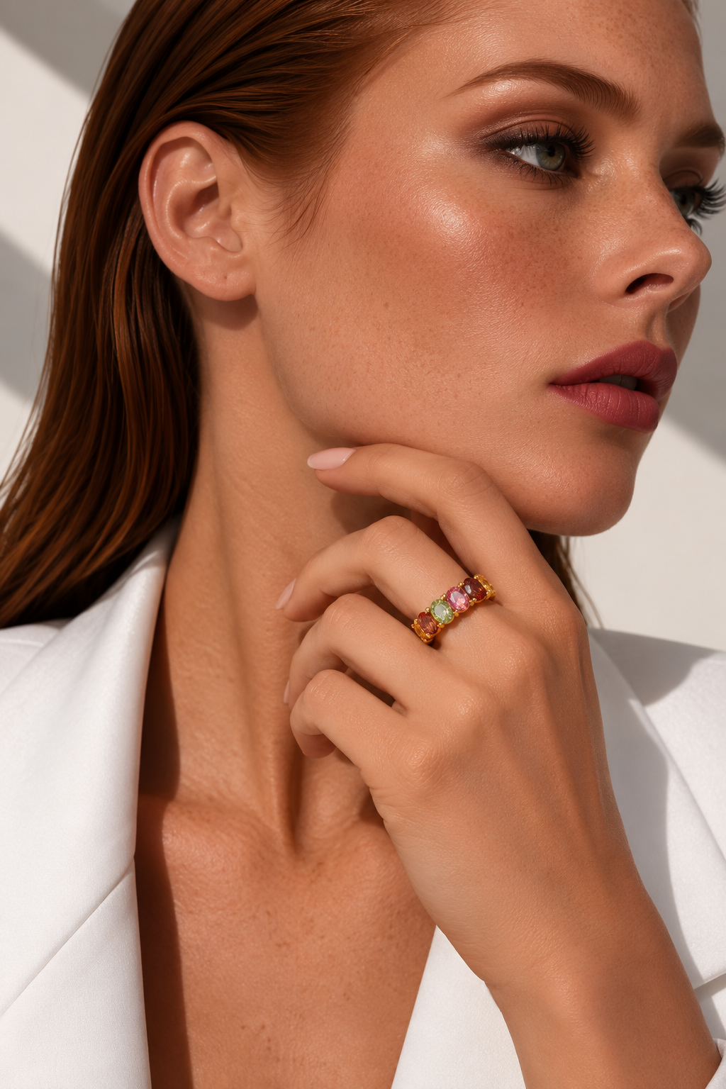 Anillo COLIBRÍ - Tourmalina Verde, Citrino, Esmeralda, Topacio, Granate