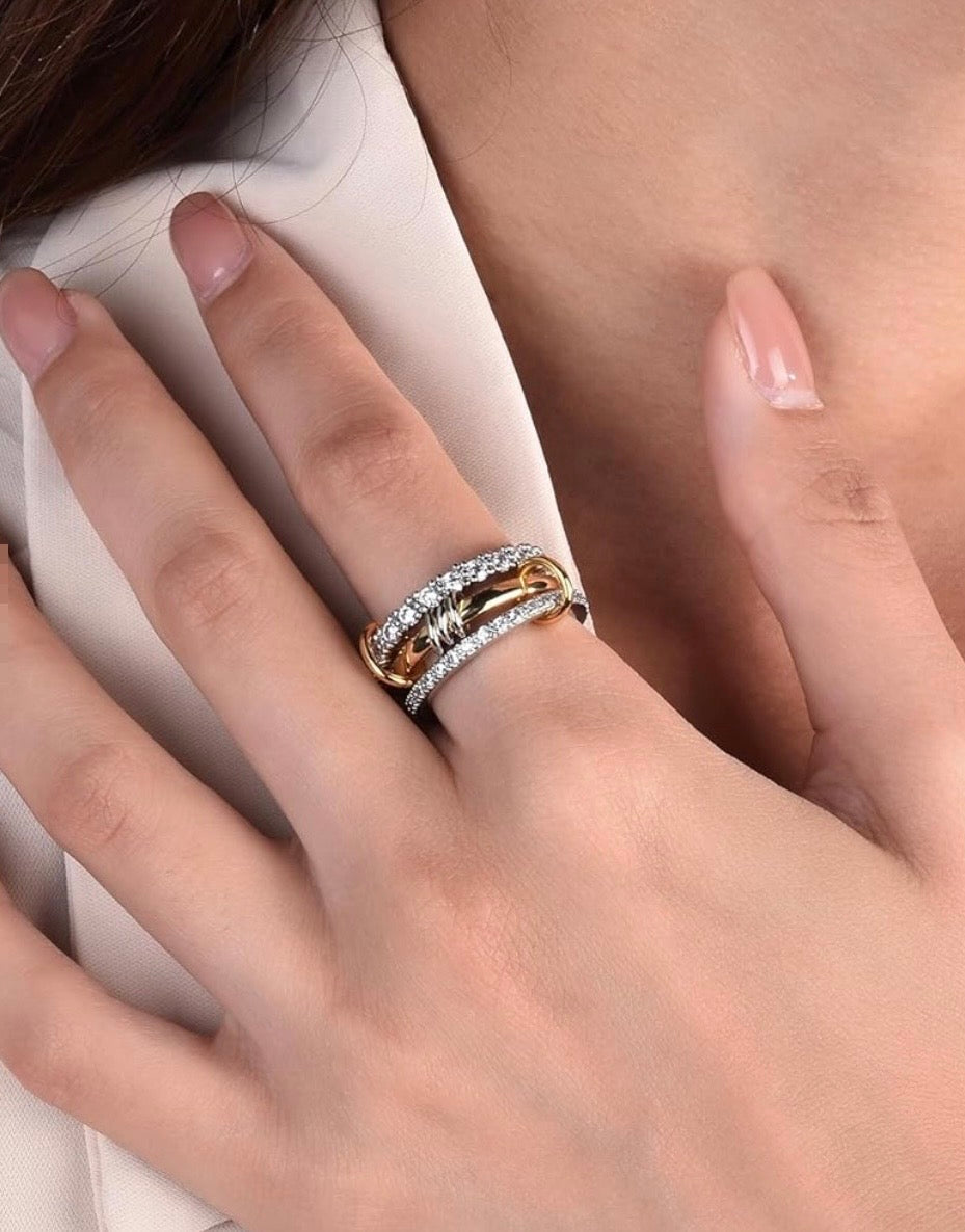 Anillo ENTRELAZADO - Circonias Combinado