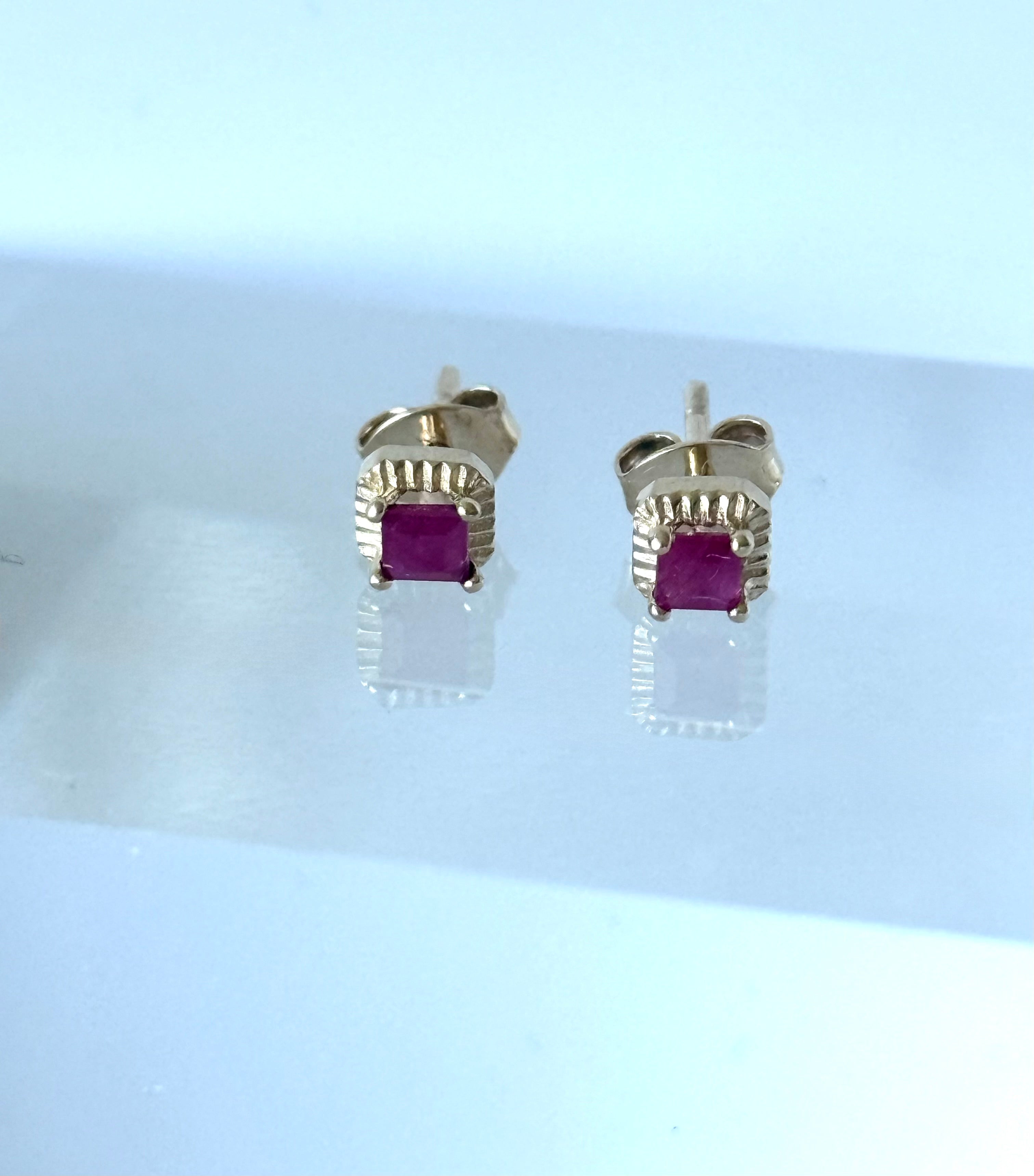 ARETES LIBELULA RUBÍ