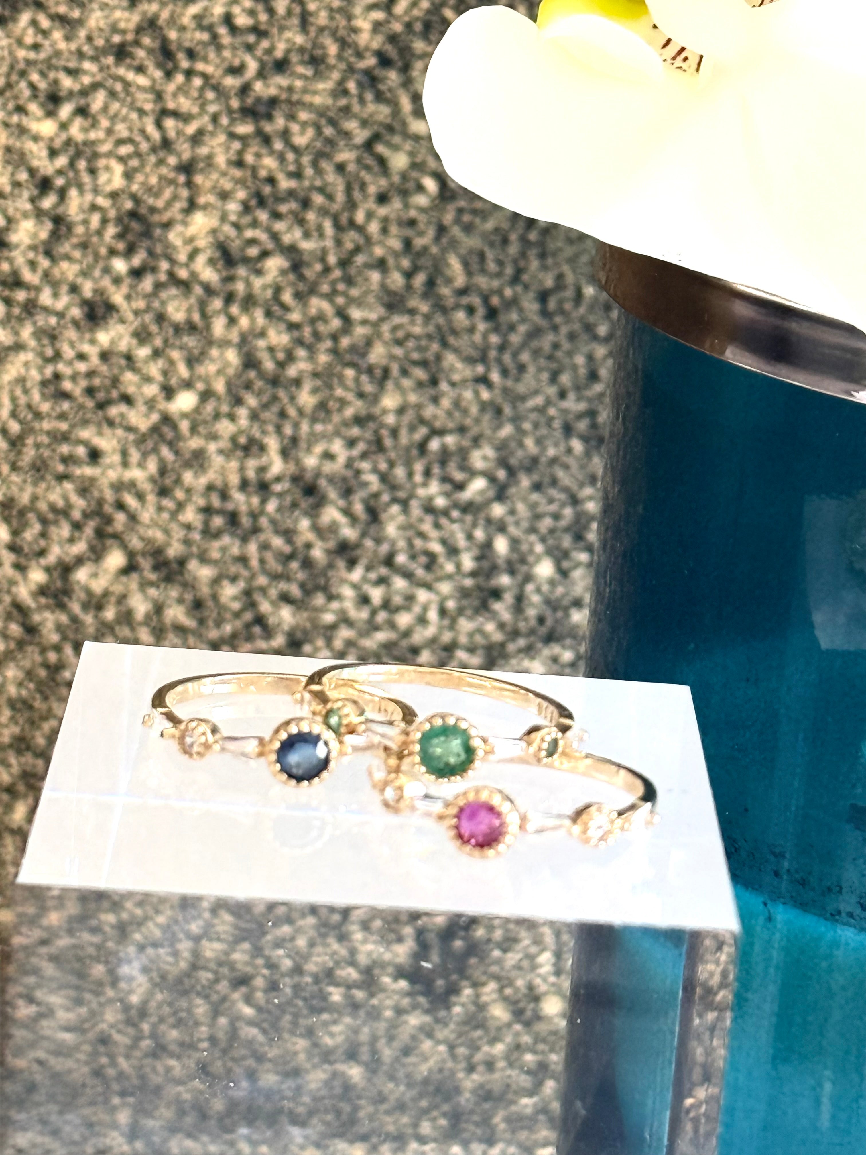 ANILLO MEDUSA ESMERALDA