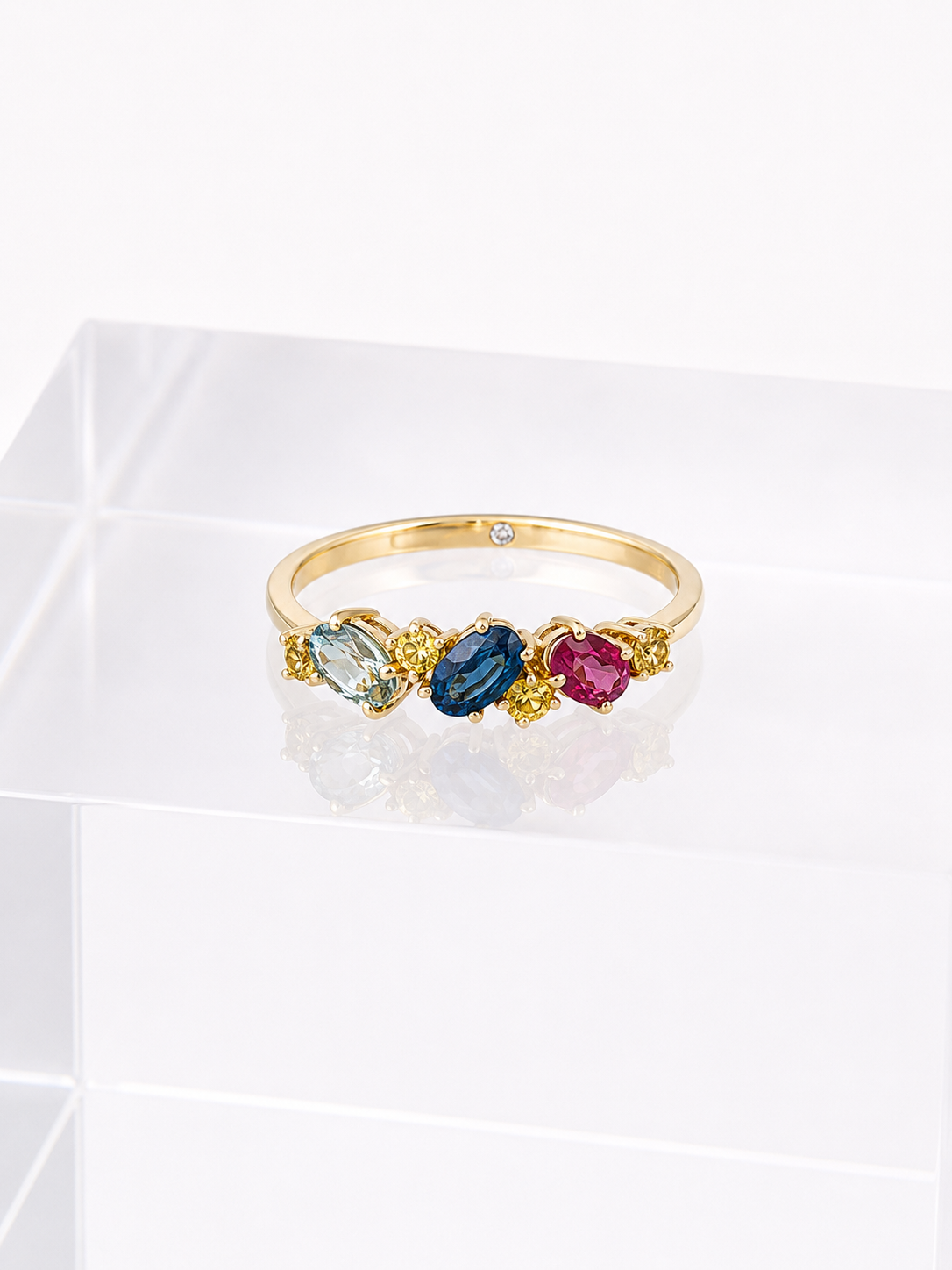 Anillo COLIBRÍ - Tourmalina, Zafiro y Rubí con Citrinos