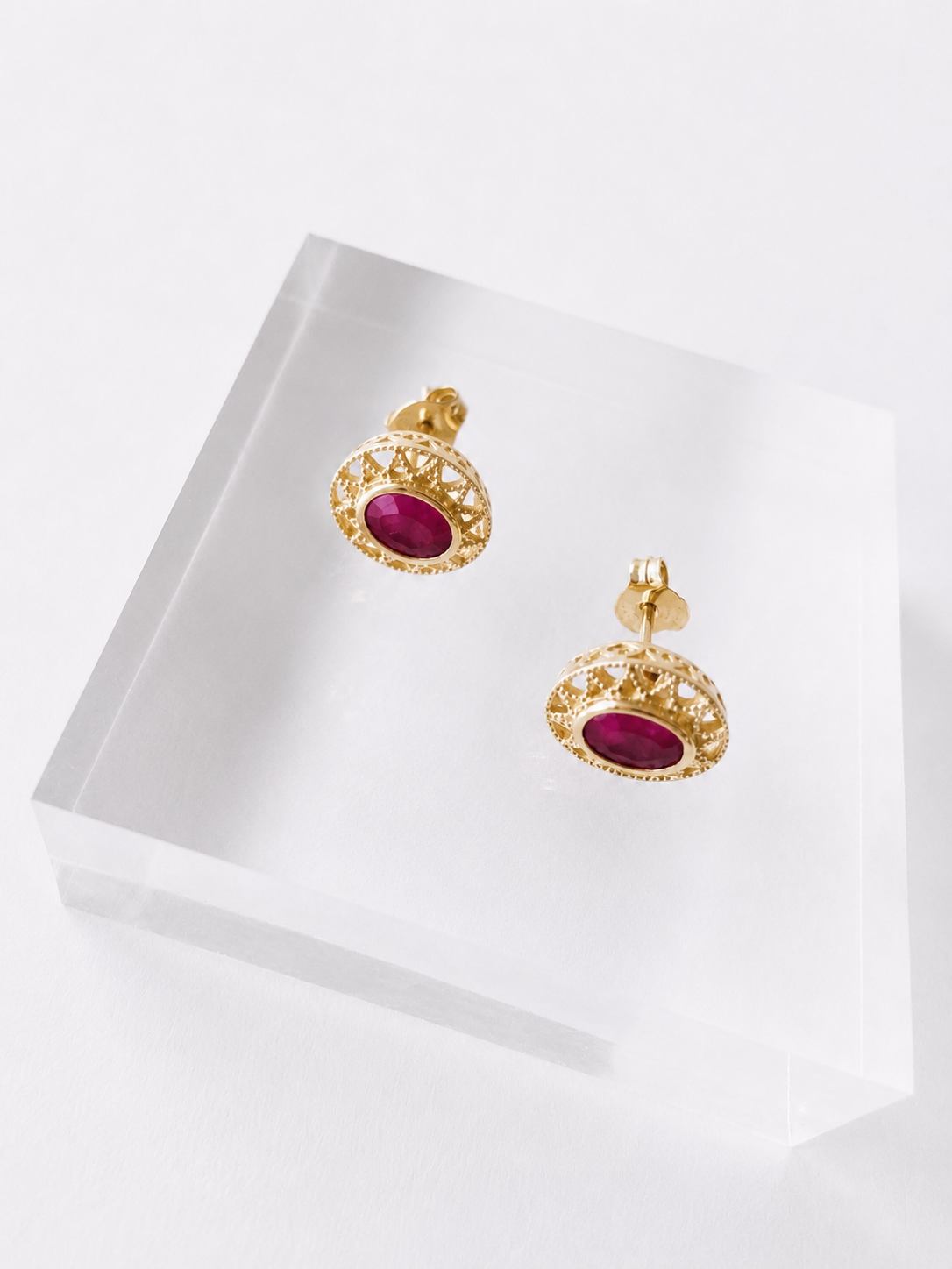 Aretes Estelar Rubí