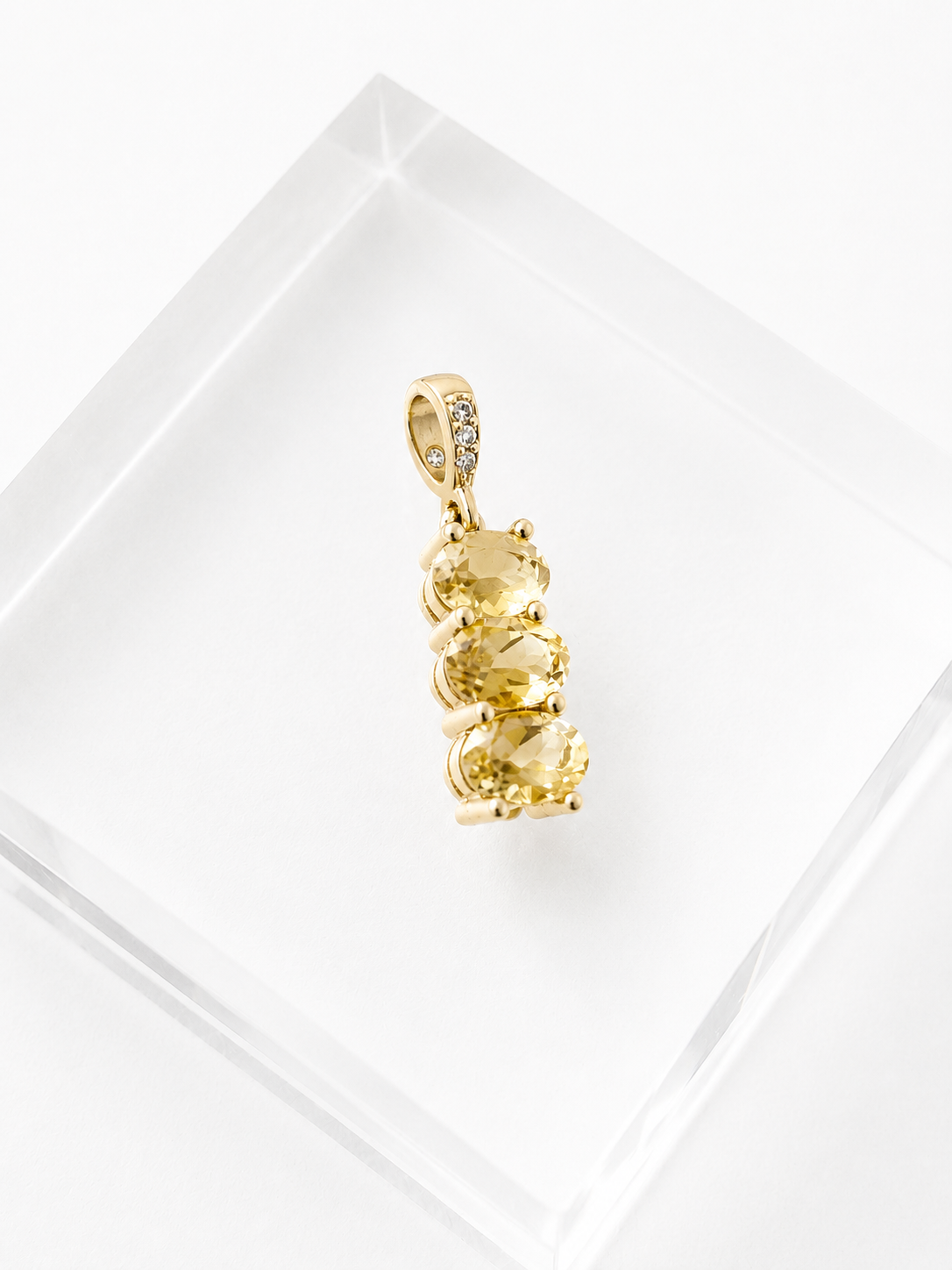 Charm Solsticio Topacio Oro Amarillo