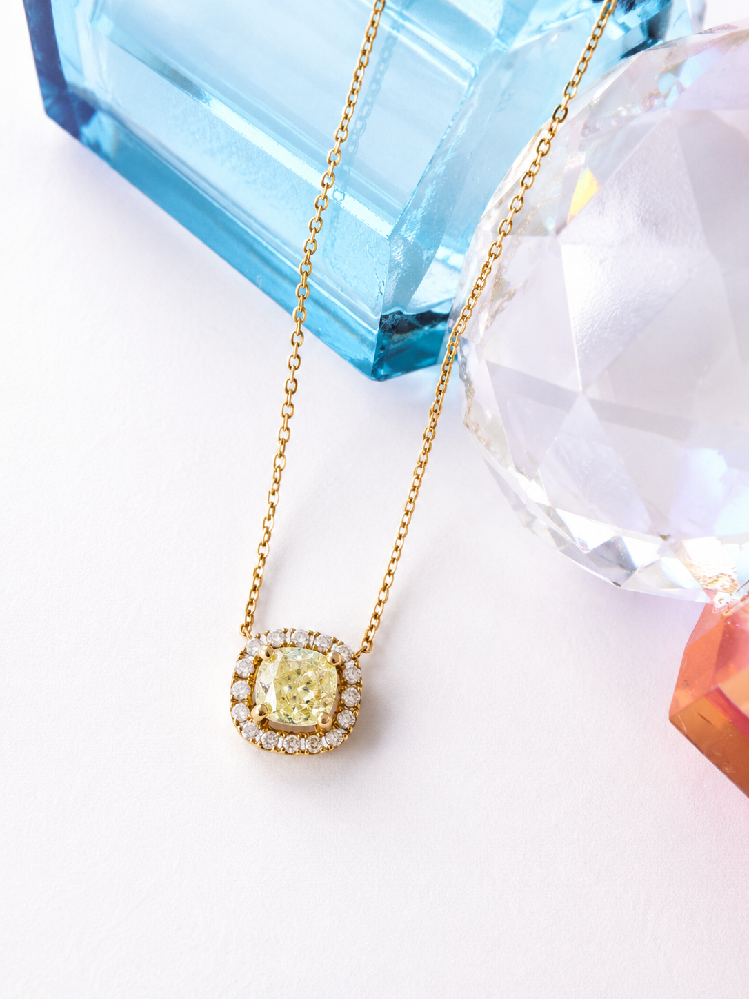 Collar VAIVÉN GIA Fancy Yellow Diamond
