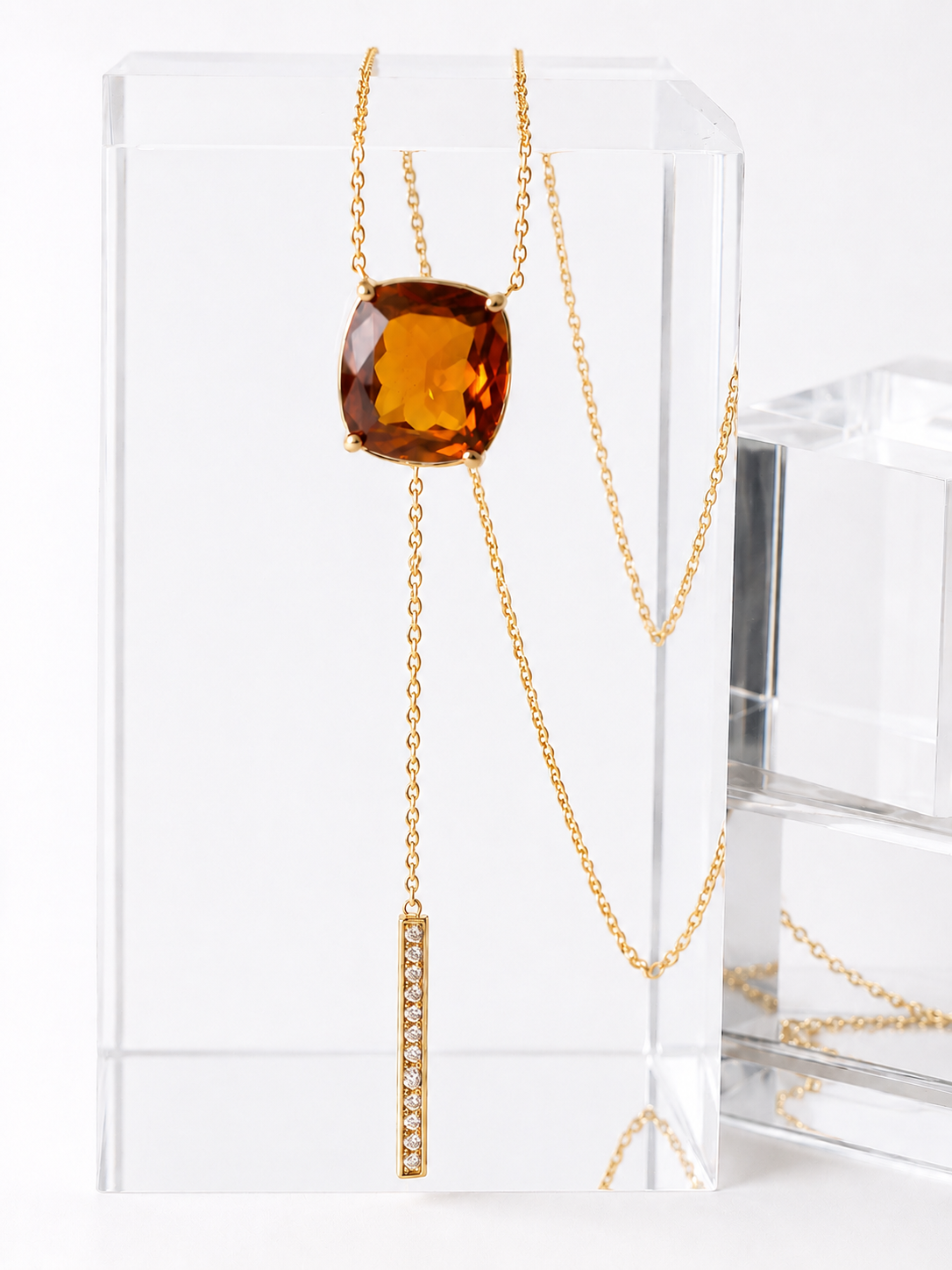 Collar SATURNO